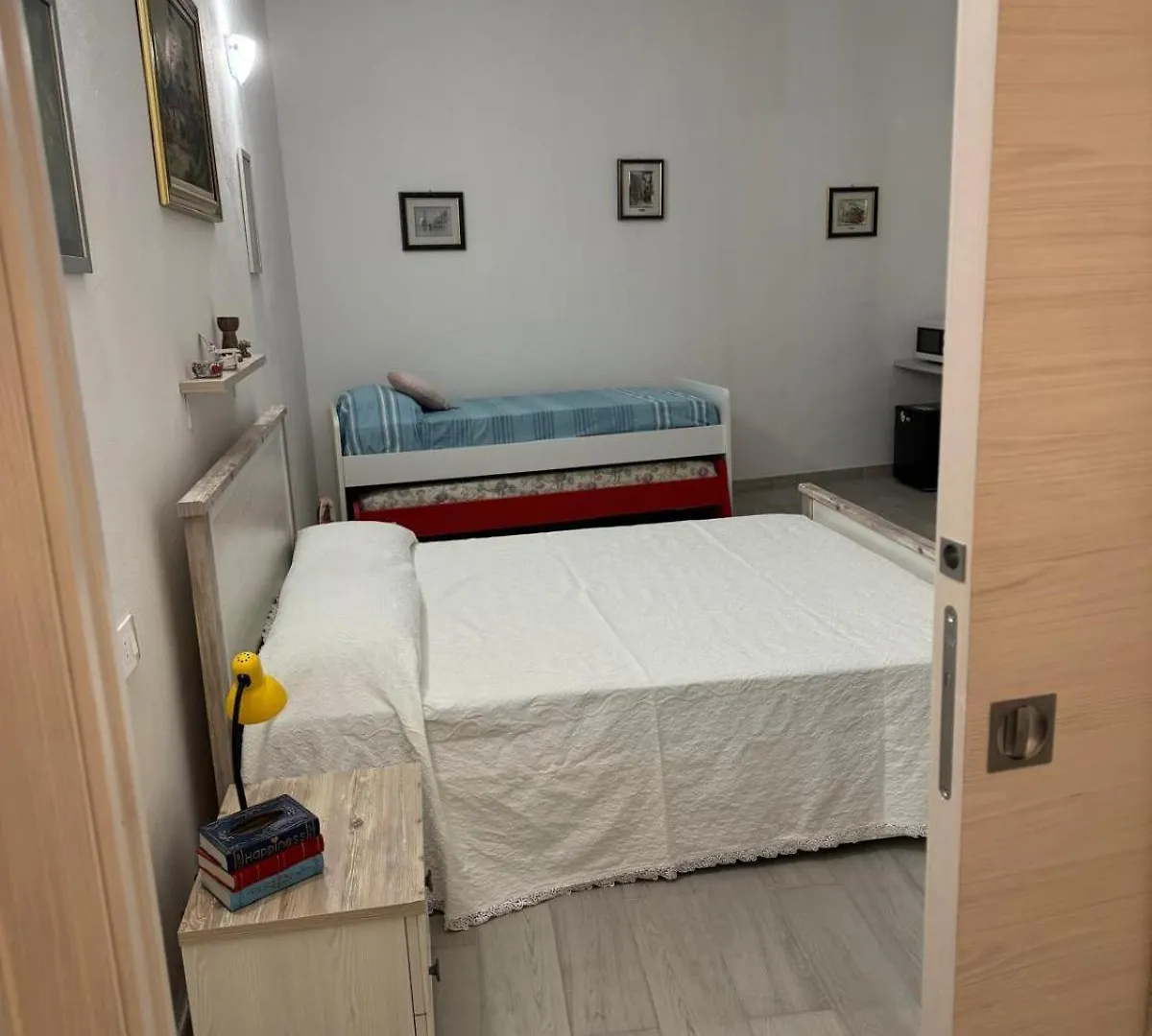 Stanza Globo Appartement Nulvi